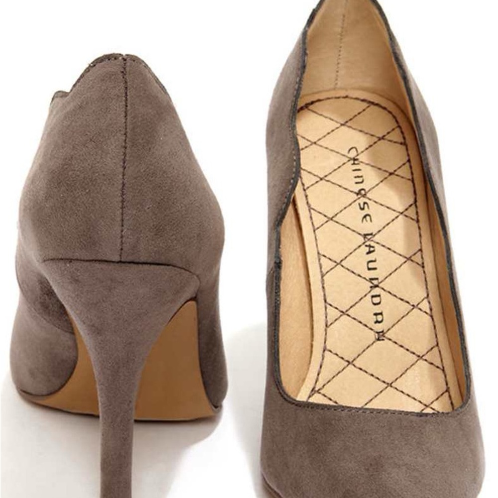 Chinese Laundry Savvy Suede Pointed Toe Pumps | Parisian Chic Heels - Picture 5 of 10
